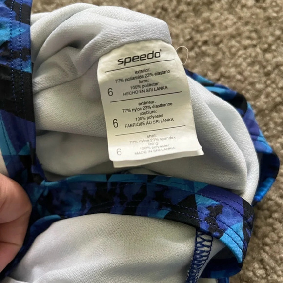 Speedo One Piece Swim Suit- Size 6 - Picture 4 of 6